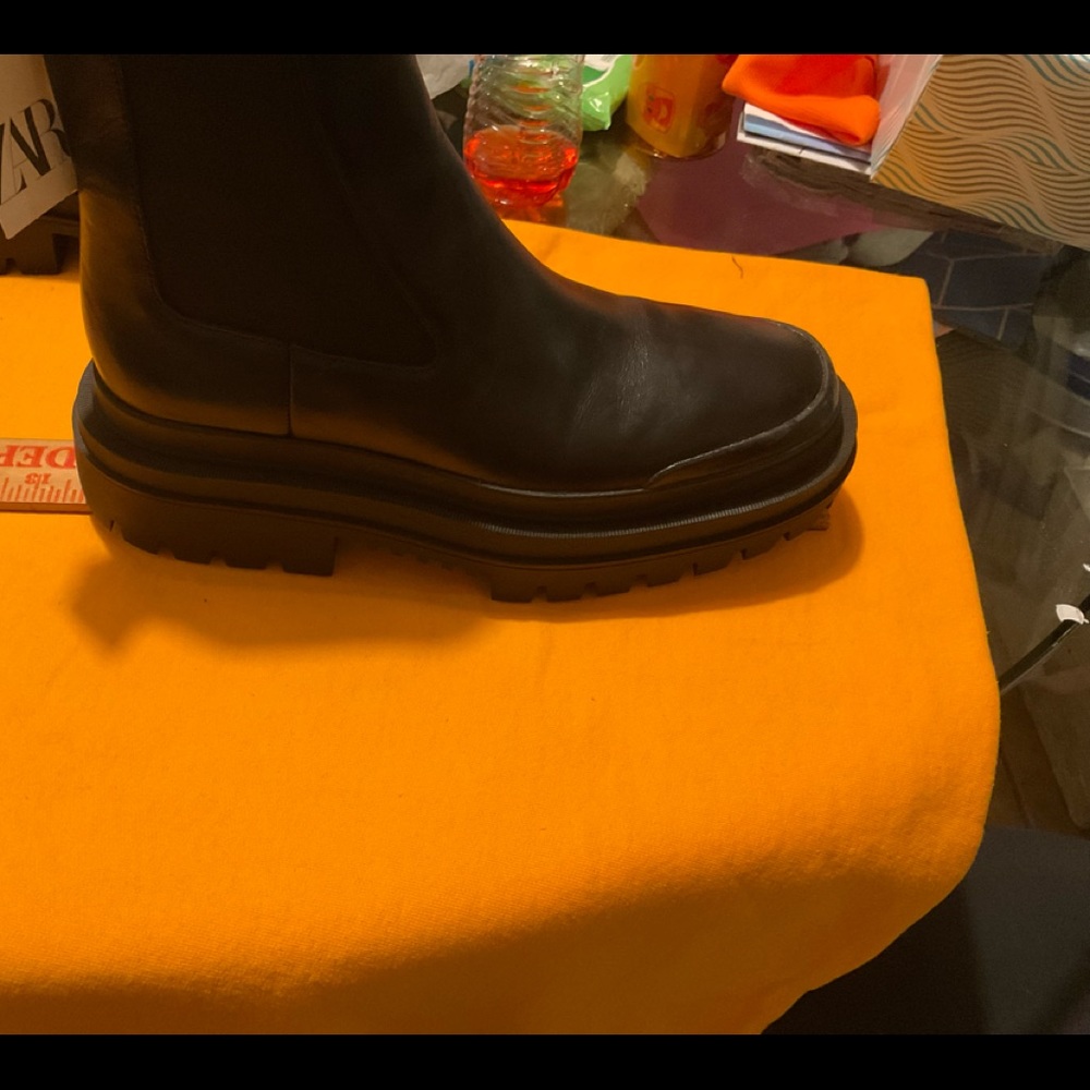 Zara Black Leather Chelsea Boot Size 9/40, NWT - NWOB - Picture 12 of 16